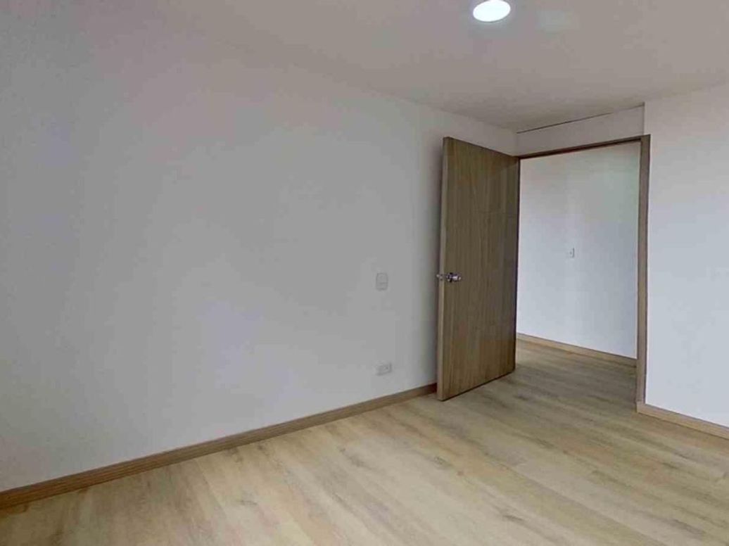 Apartamento de 2 alcobas en venta en Fontibón Centro, Bogotá, 42 m² · foto 9 de 17