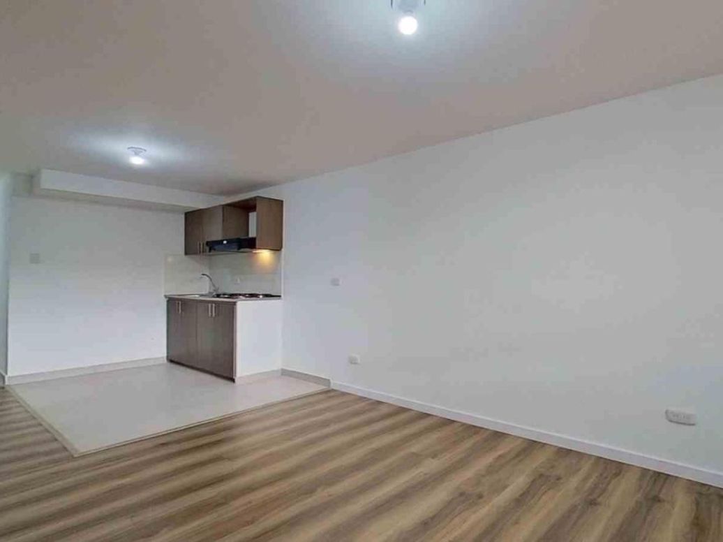 Apartamento de 2 alcobas en venta en San Jose De Usaquen, Bogotá, 40 m² · foto 2 de 16