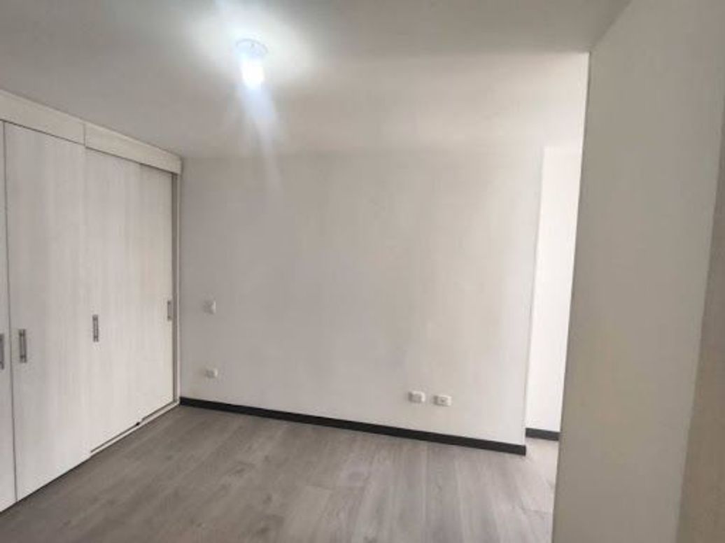 Apartamento de 3 alcobas en arriendo en La Felicidad, Bogotá, 63 m² · foto 12 de 20