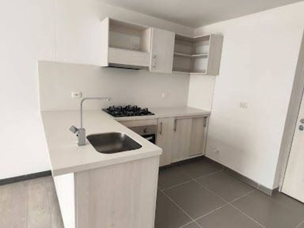 Apartamento de 3 alcobas en arriendo en La Felicidad, Bogotá, 63 m² · foto 18 de 20