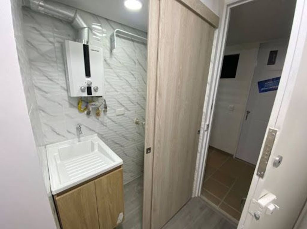 Apartamento de 2 alcobas en arriendo en San Jose De Usaquen, Bogotá, 42 m² · foto 9 de 20