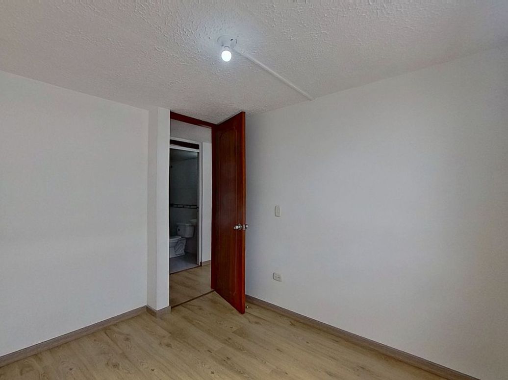 Apartamento de 3 alcobas en venta en India Catalina, Bogotá, 47 m² · foto 7 de 19