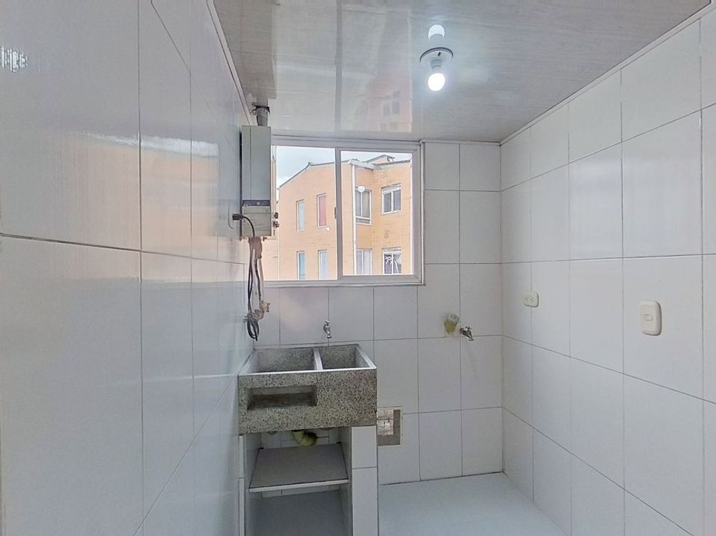 Apartamento de 3 alcobas en venta en India Catalina, Bogotá, 47 m² · foto 13 de 19