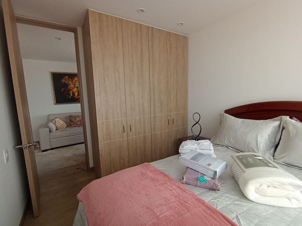 Apartamento de 3 alcobas en arriendo en Cjr Gran Reserva De Mallorca, Bogotá, 111 m² · foto 12 de 18