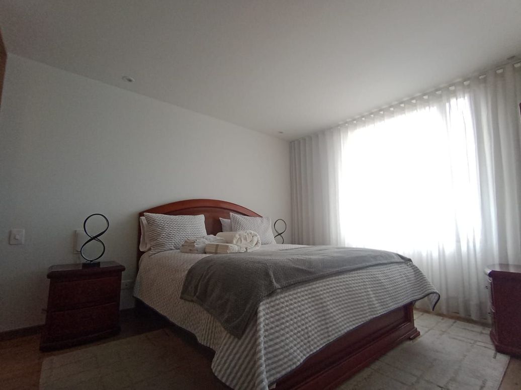 Apartamento de 3 alcobas en arriendo en Cjr Gran Reserva De Mallorca, Bogotá, 111 m² · foto 7 de 18