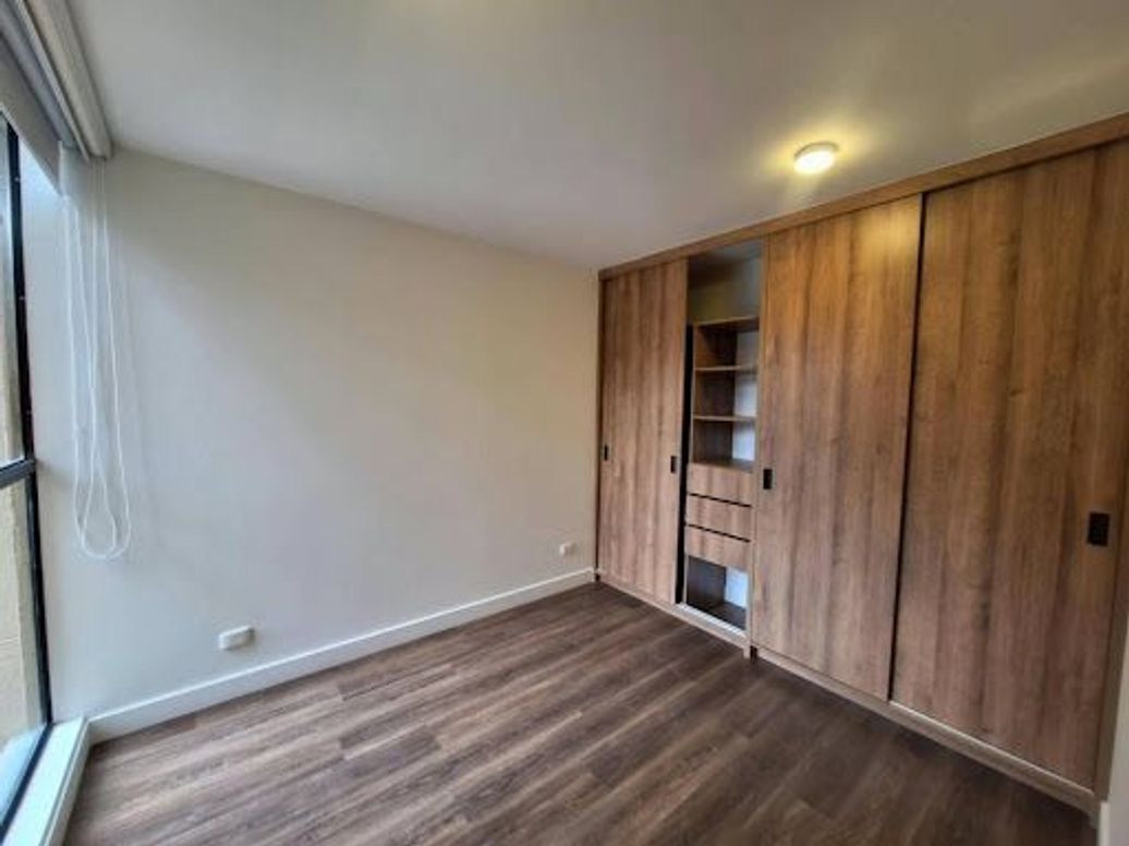 Apartamento de 2 alcobas en arriendo en Santa Helena Et. I, Bogotá, 40 m² · foto 3 de 13