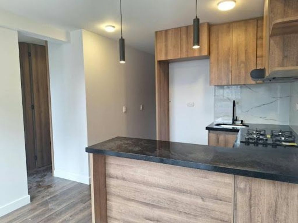 Apartamento de 2 alcobas en arriendo en Santa Helena Et. I, Bogotá, 40 m² · foto 12 de 13