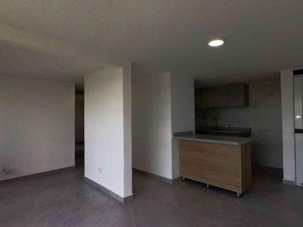 Apartamento de 2 alcobas en venta en Puente Grande, Bogotá, 40 m² · foto 3 de 20