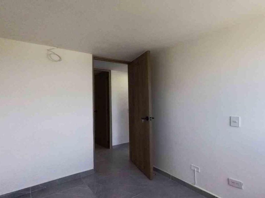 Apartamento de 2 alcobas en venta en Puente Grande, Bogotá, 40 m² · foto 5 de 20
