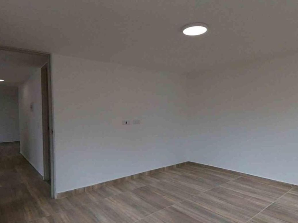 Apartamento de 3 alcobas en venta en Morabia, Bogotá, 48 m² · foto 8 de 14