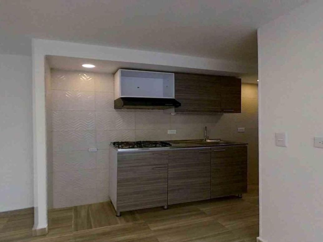 Apartamento de 3 alcobas en venta en Morabia, Bogotá, 48 m² · foto 11 de 14