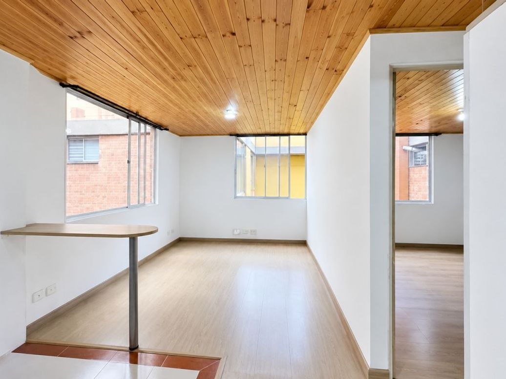 Apartamento de 1 alcoba en venta en San Antonio Norte, Bogotá, 36 m² · foto 3 de 8