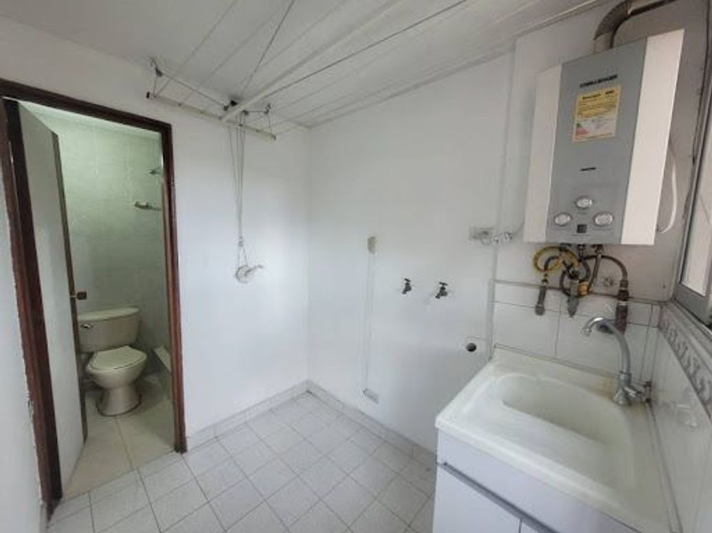 Apartamento de 3 alcobas en arriendo en La Esperanza, Bogotá, 102 m² · foto 11 de 20