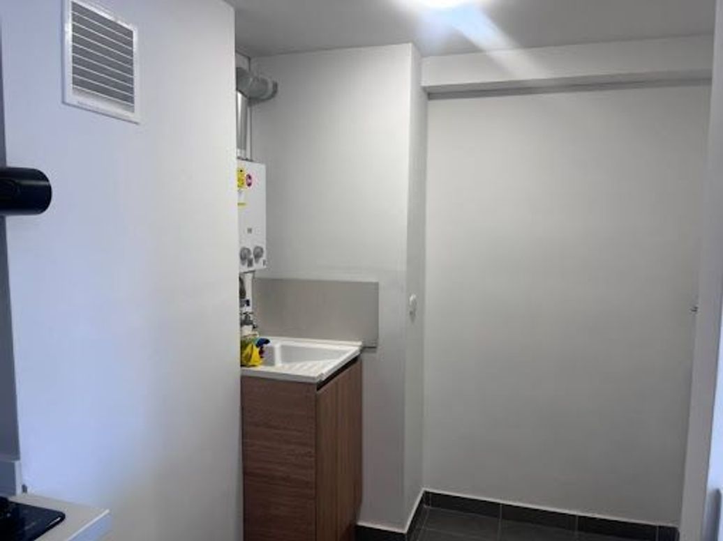 Apartaestudio en arriendo en Eduardo Santos, Bogotá, 38 m² · foto 12 de 17