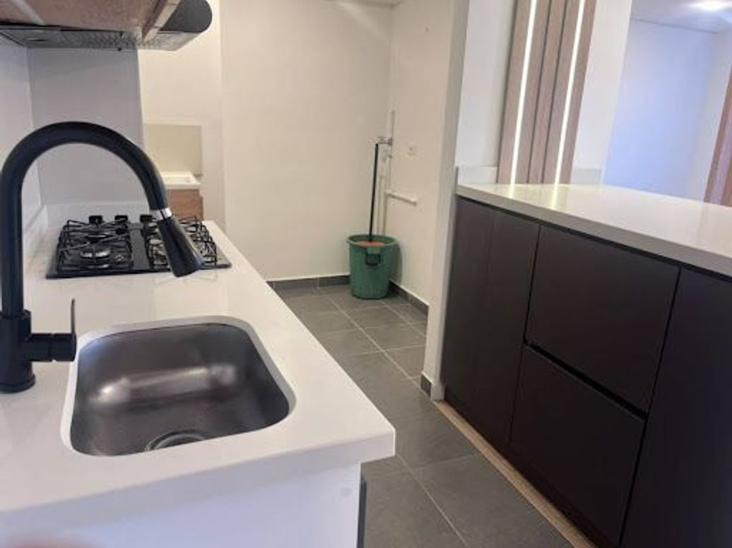 Apartaestudio en arriendo en Eduardo Santos, Bogotá, 38 m² · foto 11 de 17