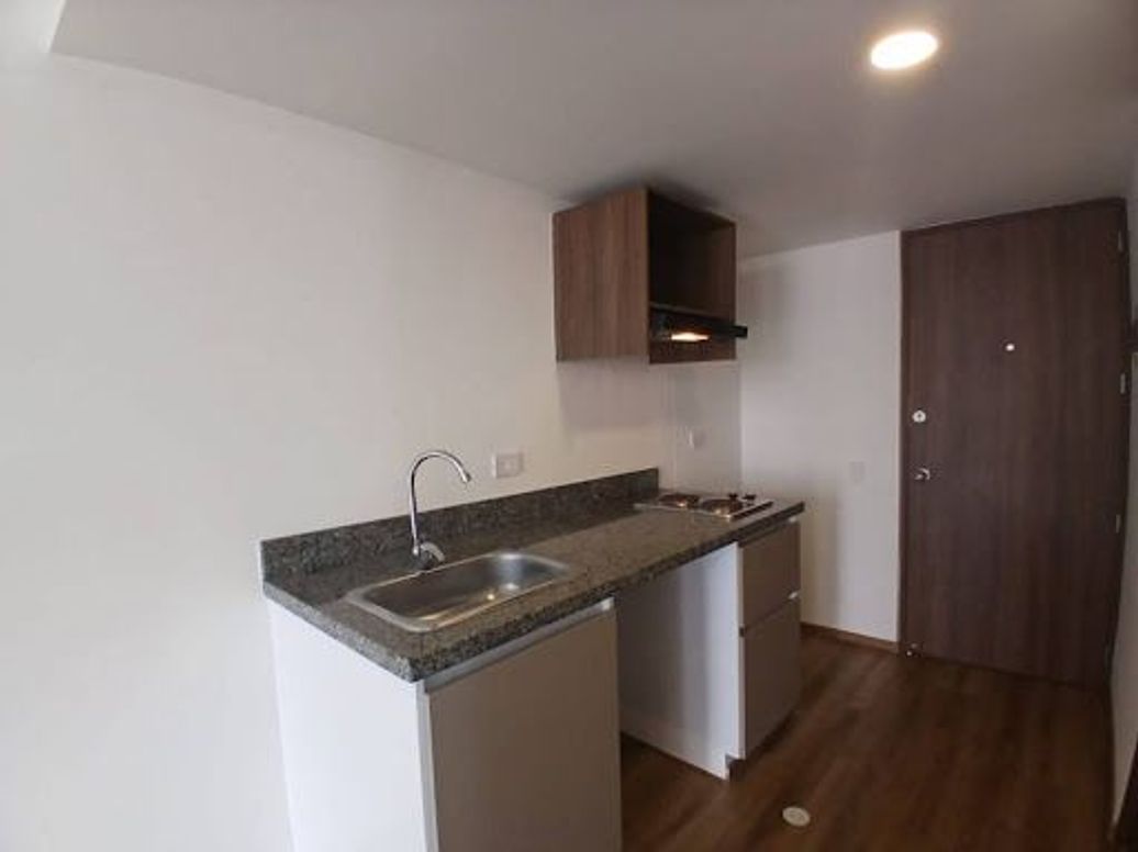 Apartaestudio en arriendo en Chapinero Sur Occidental, Bogotá, 29 m² · foto 3 de 20