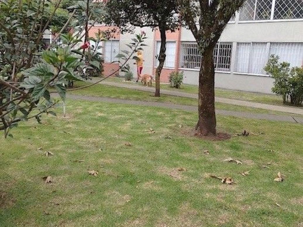Apartamento de 3 alcobas en venta en Hacienda Cordoba, Bogotá, 73 m² · foto 11 de 15