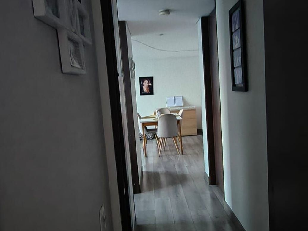 Apartamento de 2 alcobas en venta en Quinta Paredes, Bogotá, 72 m² · foto 4 de 20