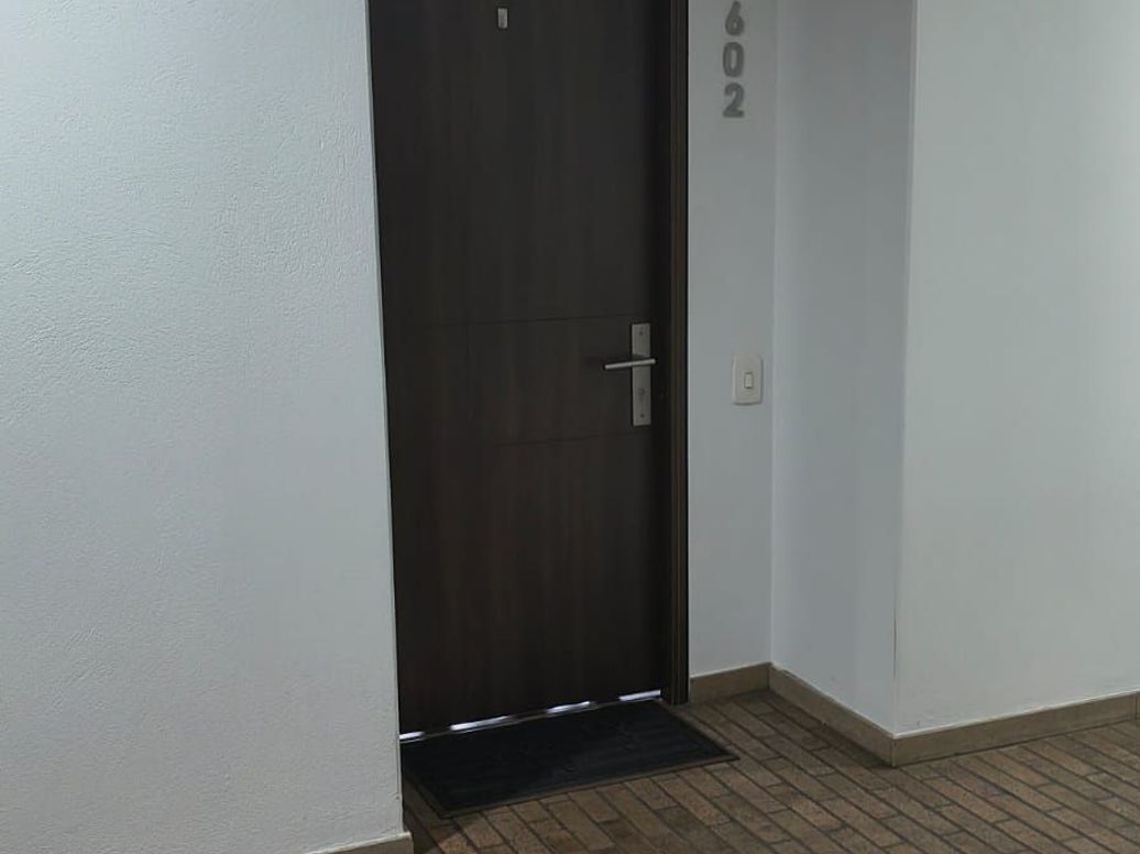 Apartamento de 2 alcobas en venta en Quinta Paredes, Bogotá, 72 m² · foto 15 de 20