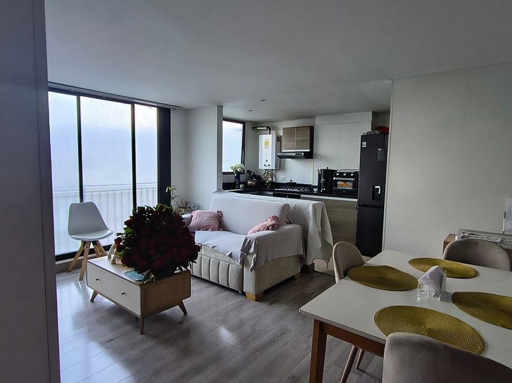 Apartamento de 2 alcobas en venta en Quinta Paredes, Bogotá, 72 m² · foto 12 de 20
