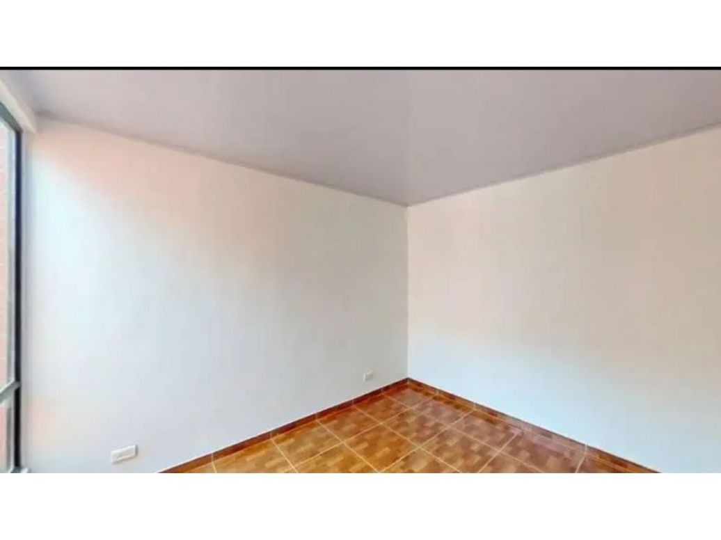 Apartamento de 3 alcobas en arriendo en Usme Centro, Bogotá, 34 m² · foto 2 de 10