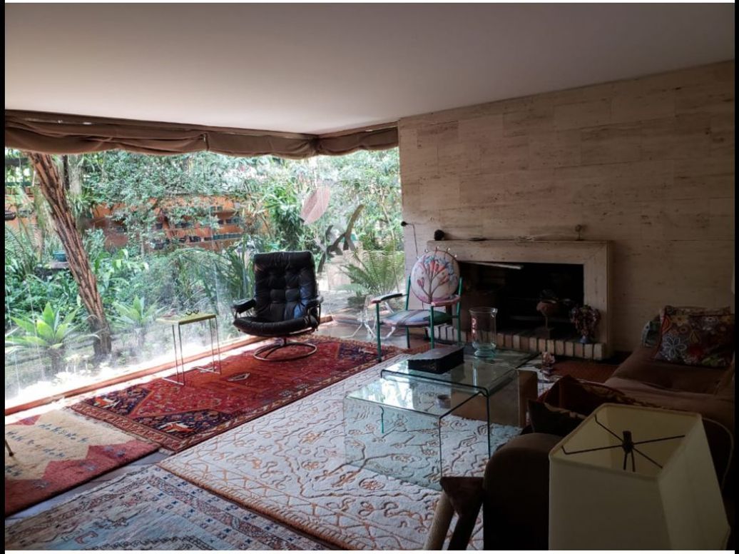 Casa de 4 alcobas en venta en Niza, Bogotá, 350 m² · foto 3 de 9
