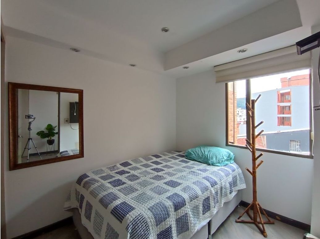 Apartamento de 4 alcobas en venta en Los Cedros, Bogotá, 97 m² · foto 18 de 19