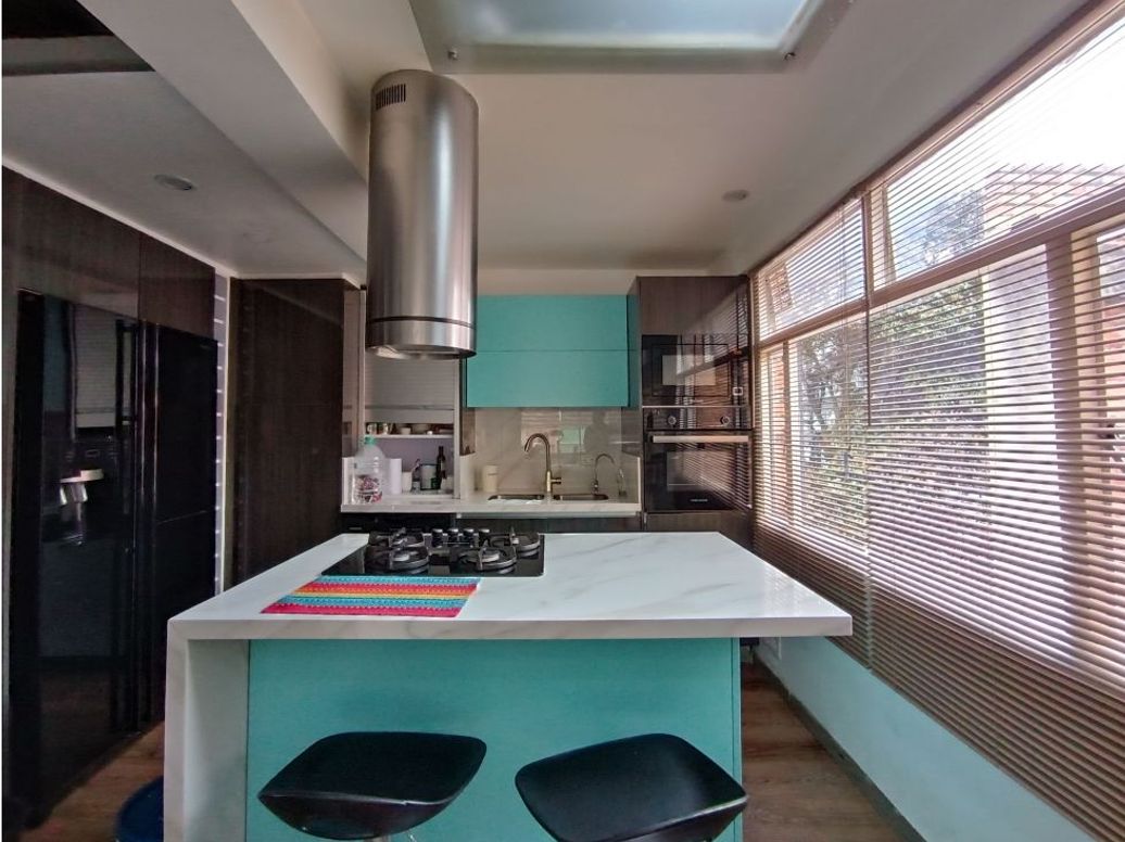 Apartamento de 4 alcobas en venta en Los Cedros, Bogotá, 97 m² · foto 9 de 19