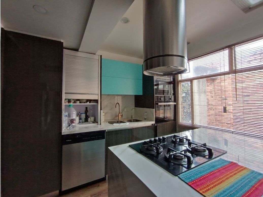 Apartamento de 4 alcobas en venta en Los Cedros, Bogotá, 97 m² · foto 8 de 19