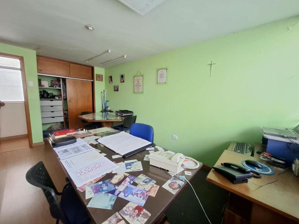 Casa de 8 alcobas en venta en Chapinero Central, Bogotá, 120 m² · foto 3 de 20