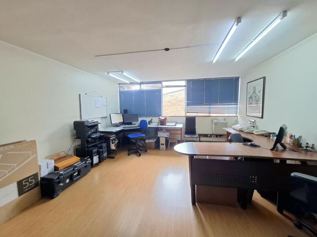 Casa de 8 alcobas en venta en Chapinero Central, Bogotá, 120 m² · foto 9 de 20