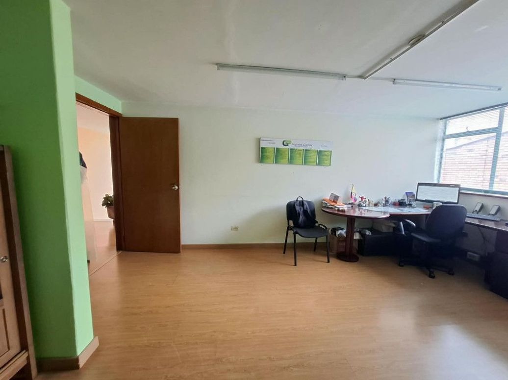 Casa de 8 alcobas en venta en Chapinero Central, Bogotá, 120 m² · foto 11 de 20