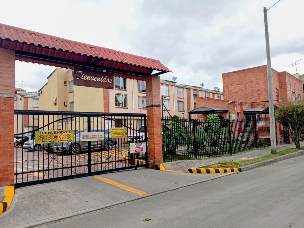 Casa de 2 alcobas en venta en A.S.D, Bogotá, 57 m² · foto 12 de 15