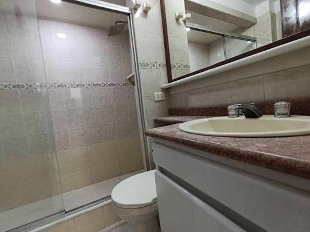 Apartamento de 3 alcobas en venta en San José Del Prado, Bogotá, 95 m² · foto 18 de 20