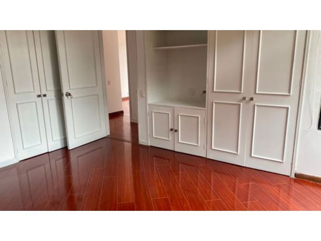 Apartamento de 3 alcobas en venta en La Calleja, Bogotá, 114 m² · foto 9 de 19