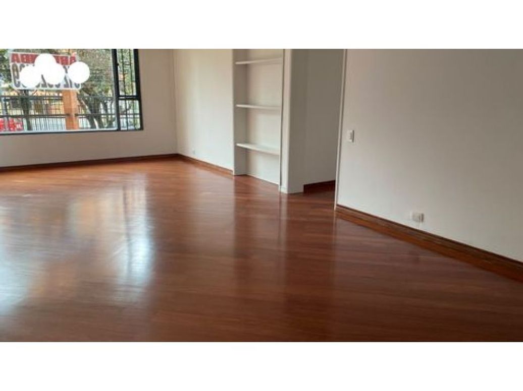 Apartamento de 3 alcobas en venta en La Calleja, Bogotá, 114 m² · foto 3 de 19