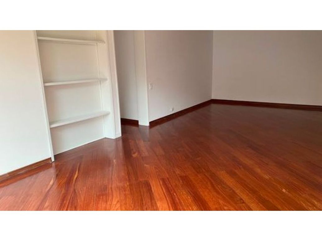 Apartamento de 3 alcobas en venta en La Calleja, Bogotá, 114 m² · foto 5 de 19