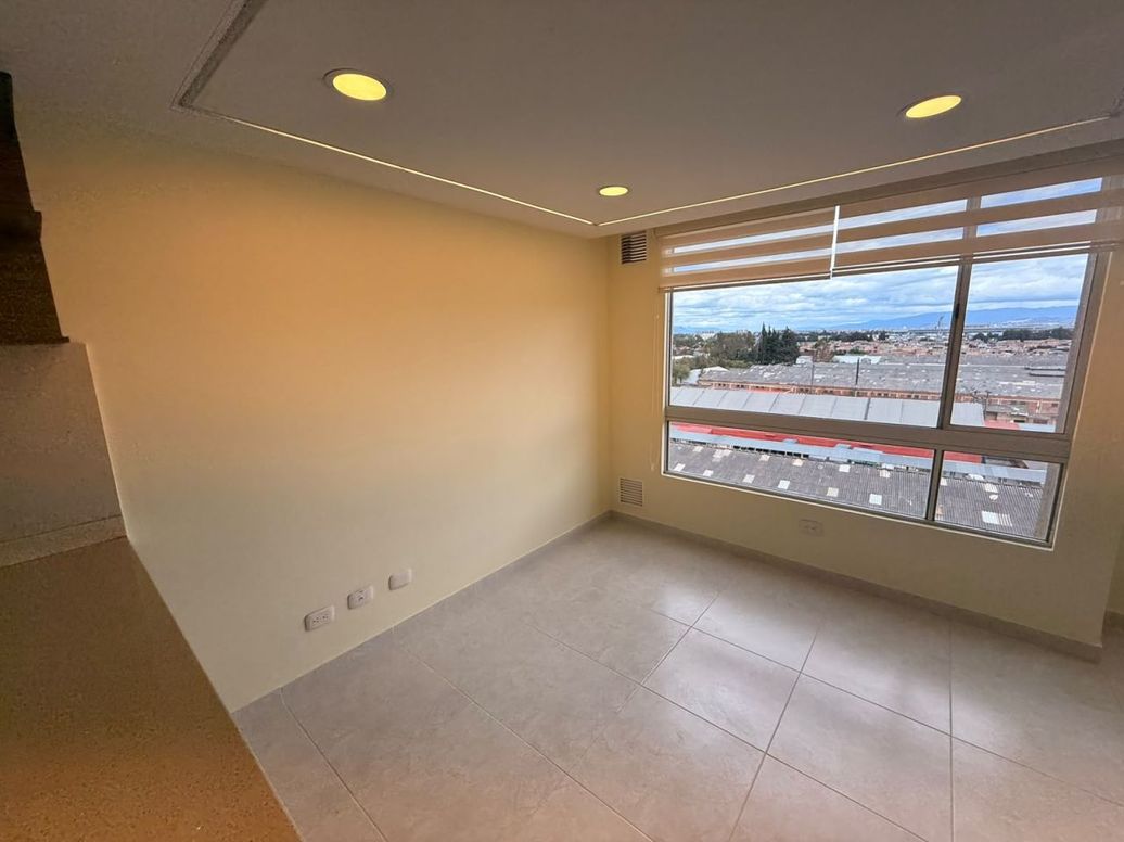 Apartamento de 2 alcobas en venta en Almagrario, Bogotá, 53 m² · foto 11 de 19