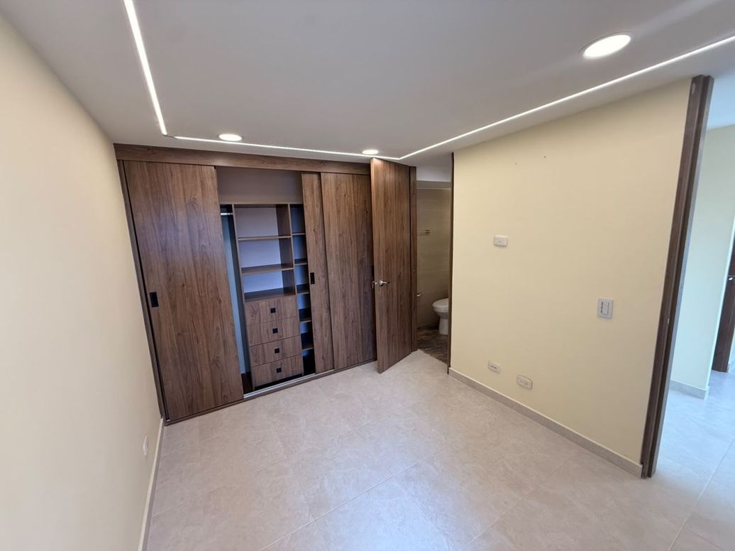 Apartamento de 2 alcobas en venta en Almagrario, Bogotá, 53 m² · foto 10 de 19