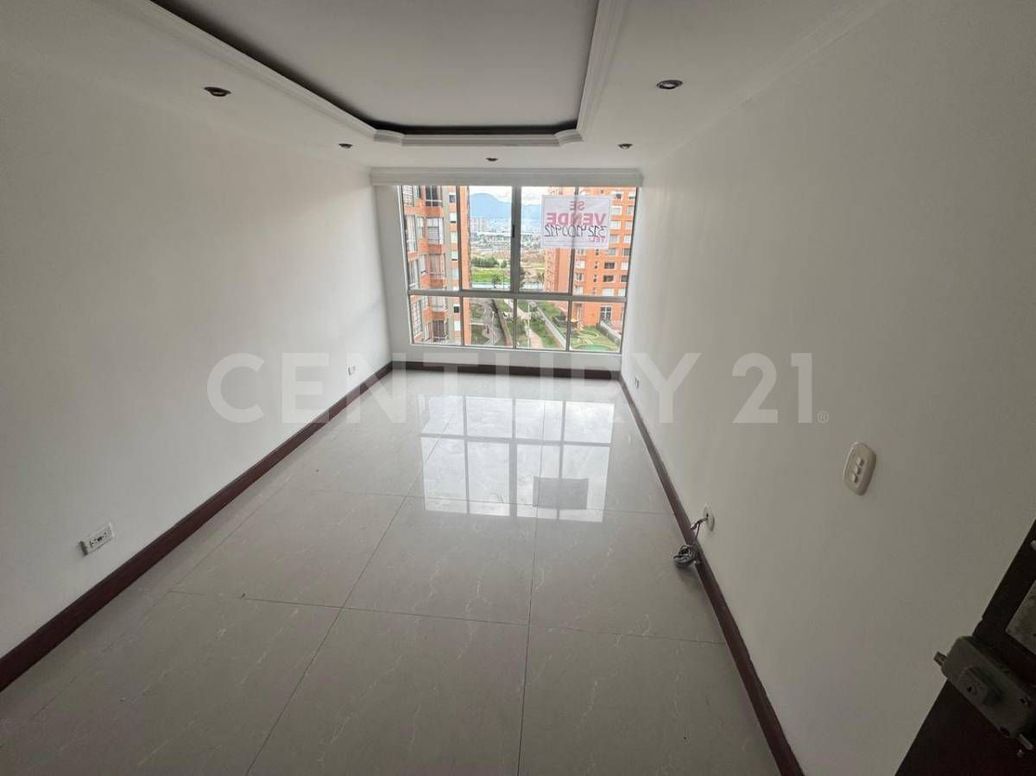 Apartamento de 3 alcobas en venta en La Felicidad, Bogotá, 59 m² · foto 2 de 15