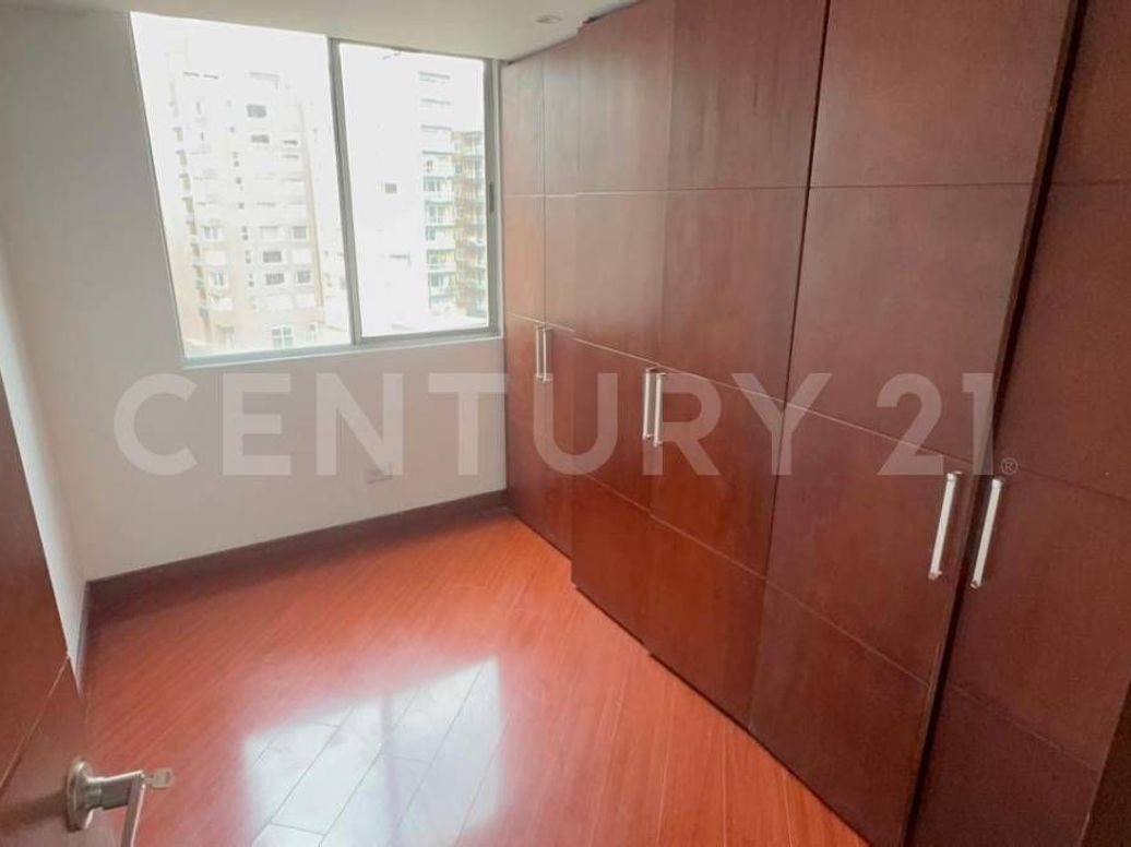 Apartamento de 3 alcobas en venta en La Felicidad, Bogotá, 59 m² · foto 14 de 15