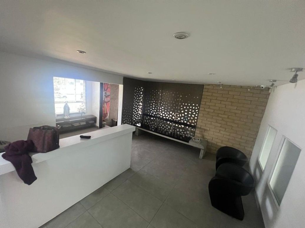 Casa de 5 alcobas en arriendo en Santa Ana Occidental, Bogotá, 220 m² · foto 11 de 20