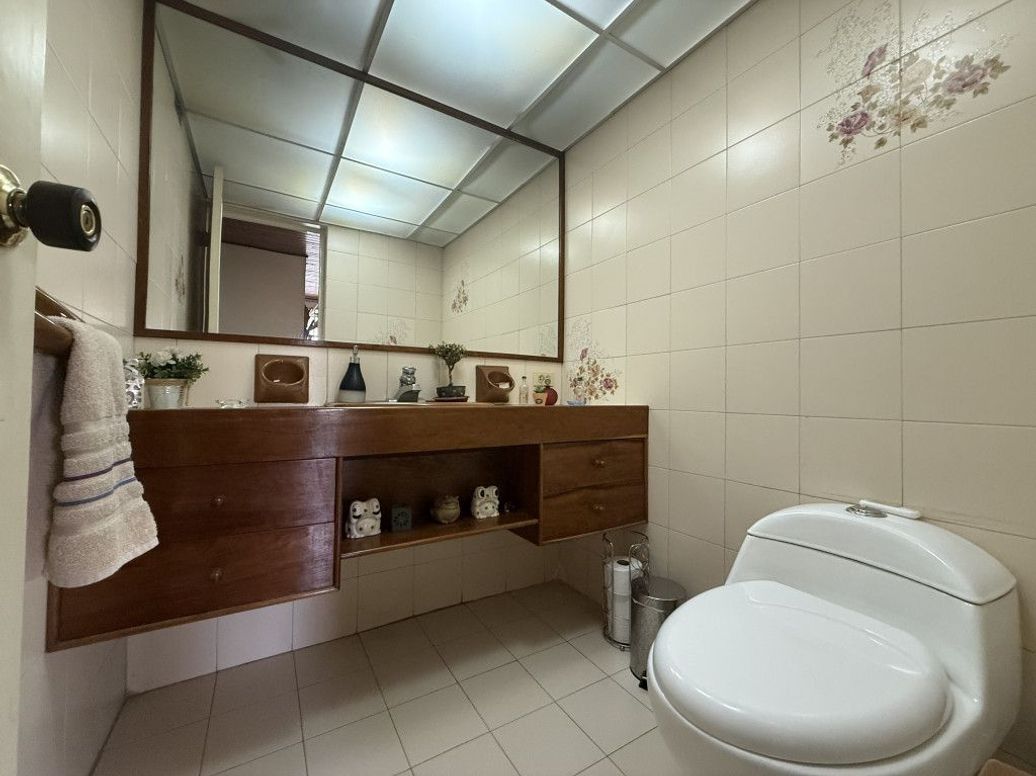 Casa de 4 alcobas en venta en San José Del Prado, Bogotá, 244 m² · foto 16 de 20