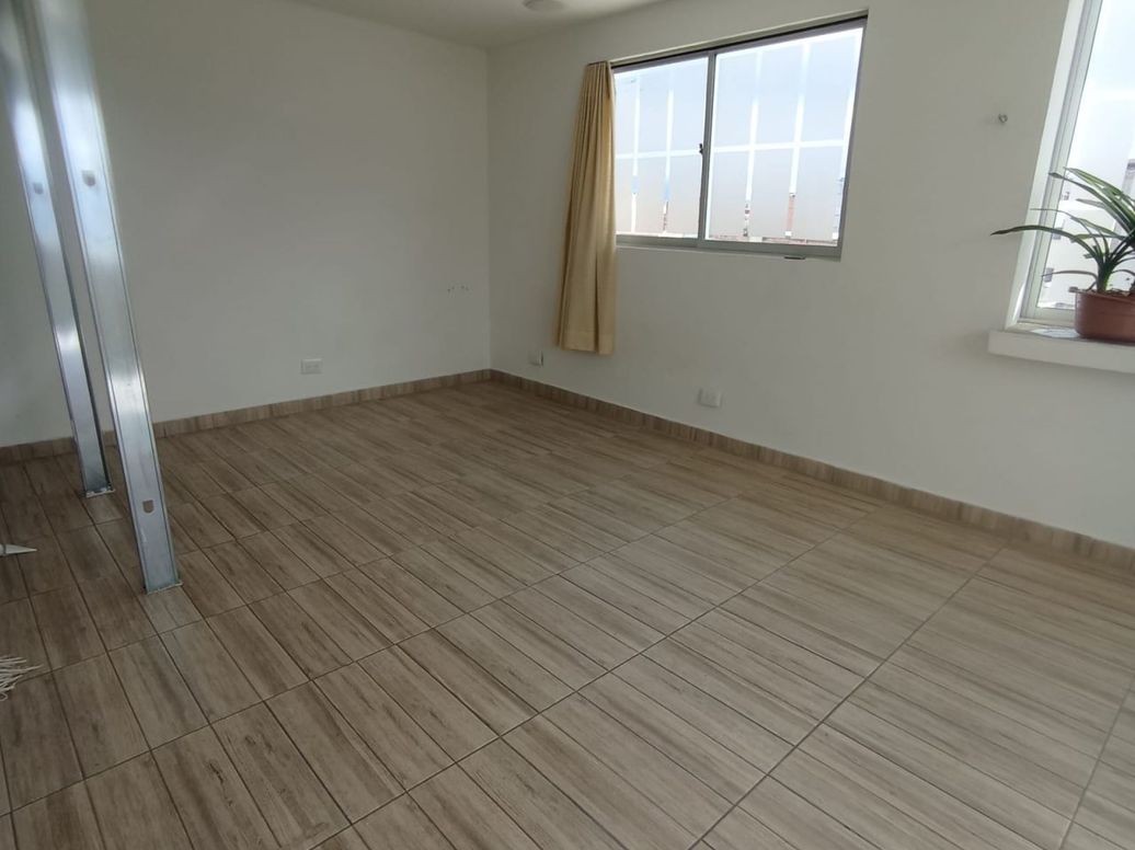 Apartamento de 1 alcoba en arriendo en Simón Bolívar, Bogotá, 38 m² · foto 3 de 10