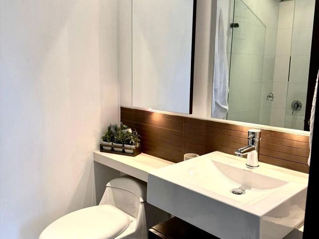 Apartamento de 1 alcoba en arriendo en Chicó Norte, Bogotá, 63 m² · foto 4 de 10
