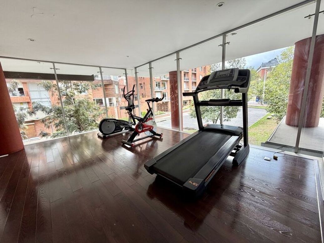 Apartamento de 1 alcoba en arriendo en Chicó Norte, Bogotá, 63 m² · foto 8 de 10