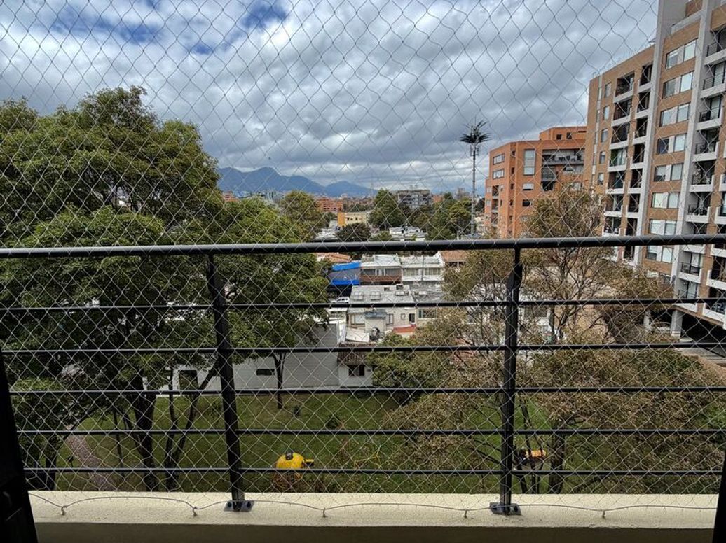 Apartamento de 2 alcobas en venta en Estoril, Bogotá, 74 m² · foto 8 de 10