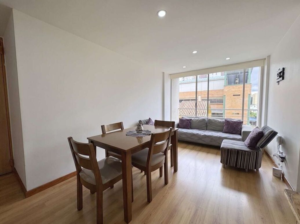 Apartamento de 3 alcobas en venta en Britalia, Bogotá, 62 m² · foto 2 de 13