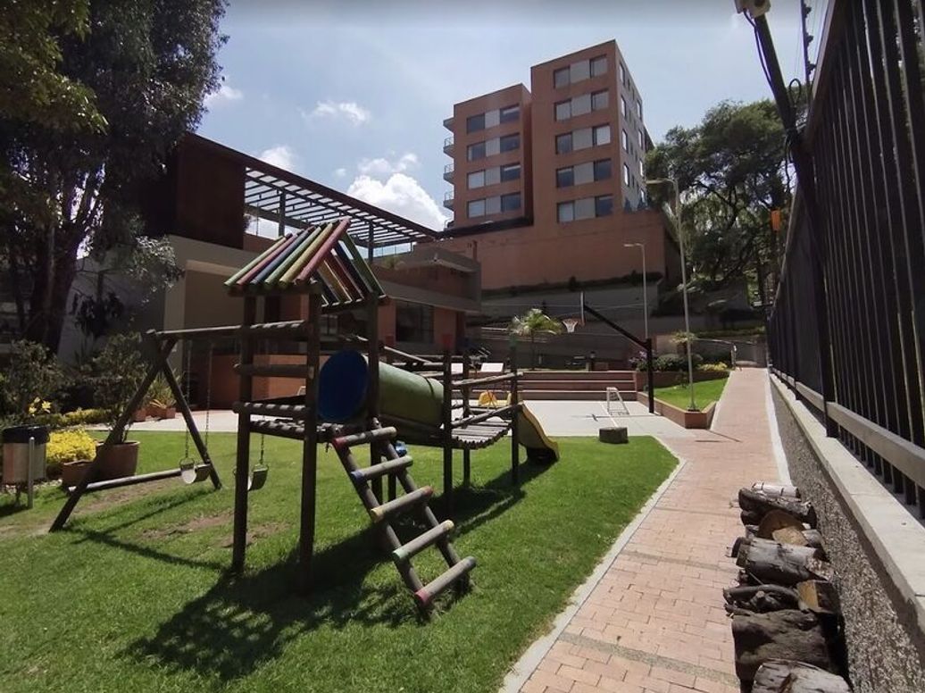 Apartamento de 3 alcobas en venta en San Alfonso, Bogotá, 222 m² · foto 14 de 20