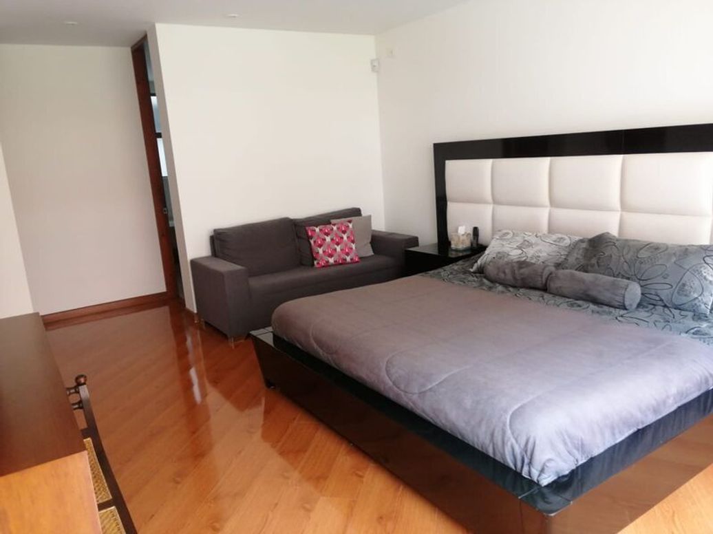 Apartamento de 3 alcobas en venta en San Alfonso, Bogotá, 222 m² · foto 6 de 20